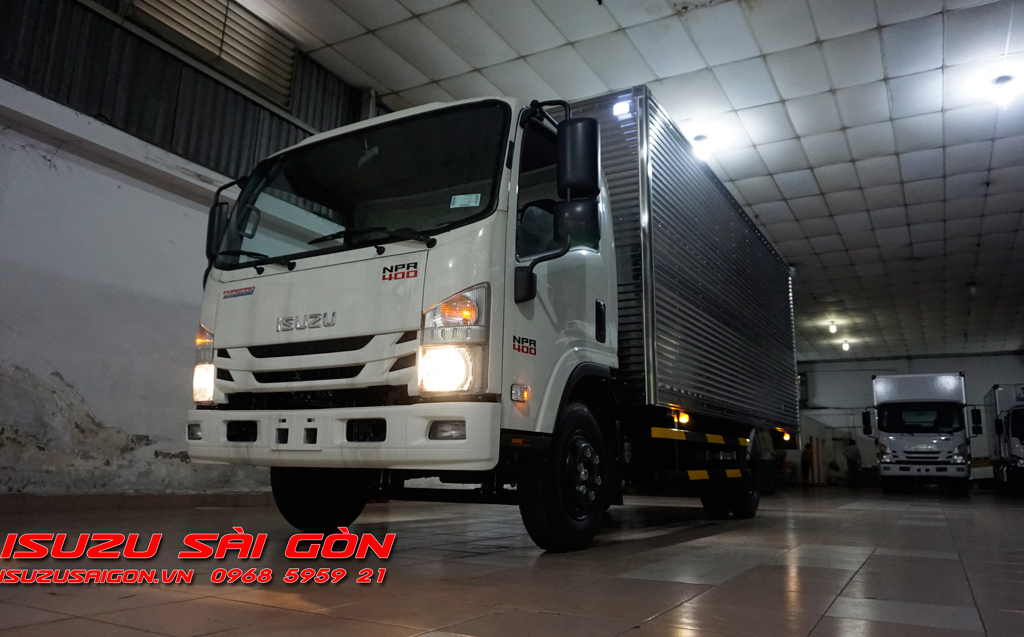 Xe Tải Isuzu 3T5 NPR400